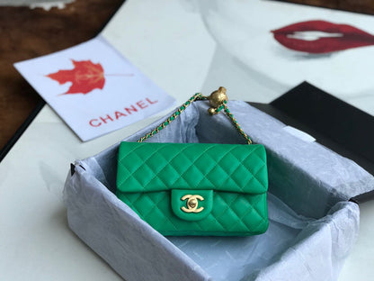 Anum Bags Detail