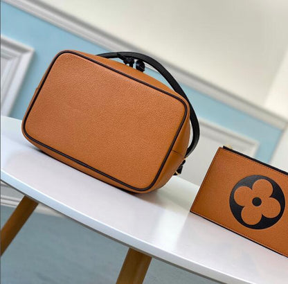 Anum Bags Detail