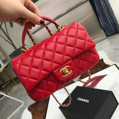 Anum Bags Detail