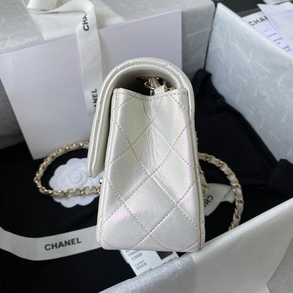 Anum Bags Detail
