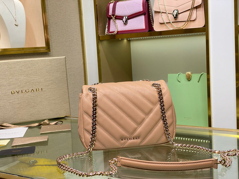 Anum Bags Detail