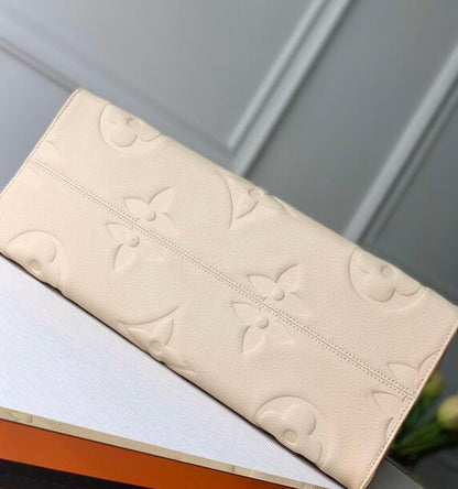 Anum Bags Detail