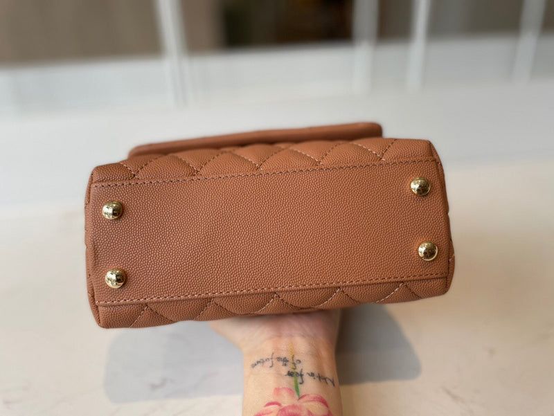 Anum Bags Detail