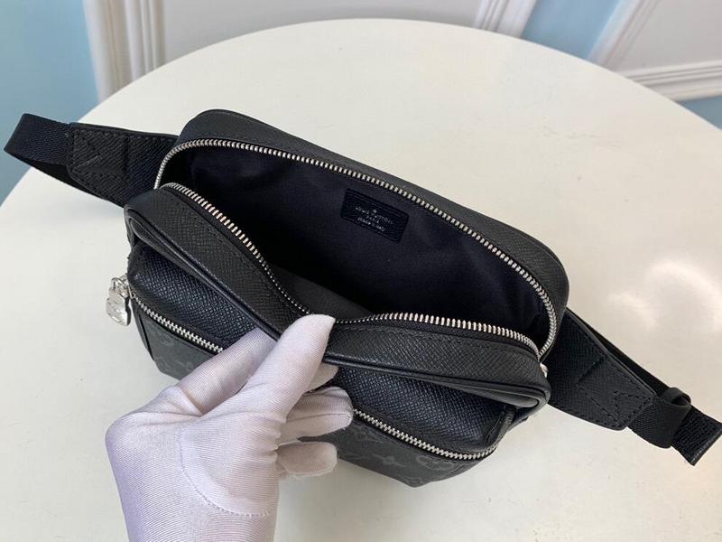Anum Bags Detail