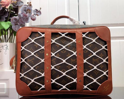 Anum Bags Detail