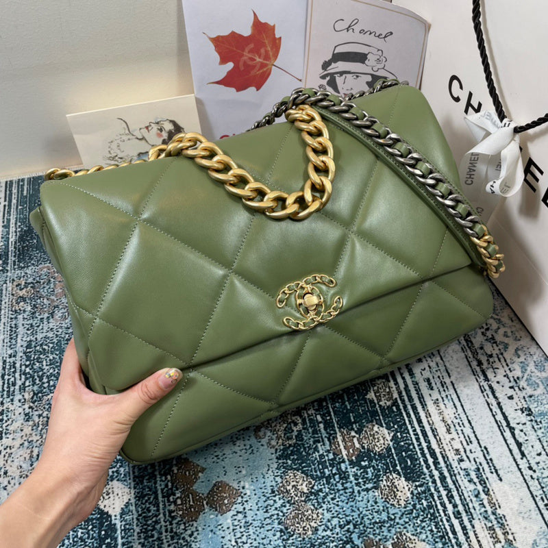 Anum Bags Detail