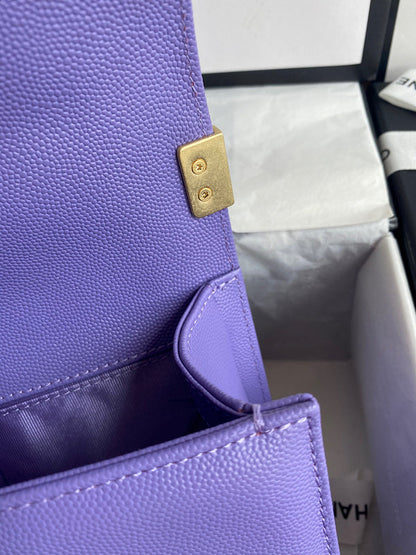 Anum Bags Detail