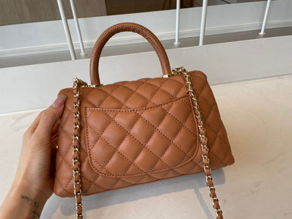 Anum Bags Detail