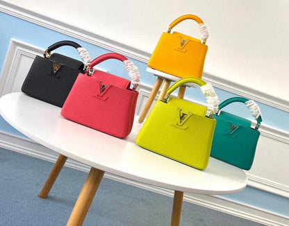 Anum Bags Detail