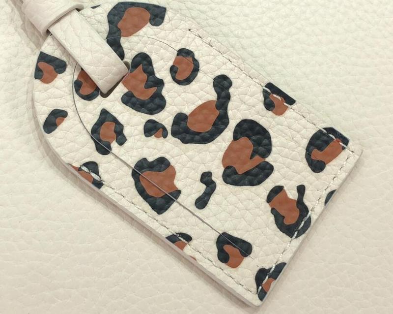 Anum Bags Detail