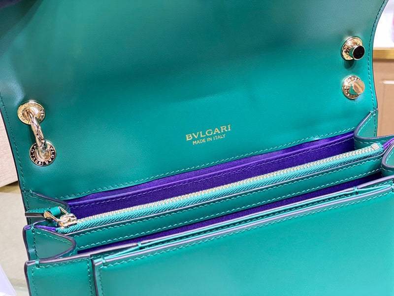 Anum Bags Detail