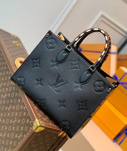 Anum Bags Detail