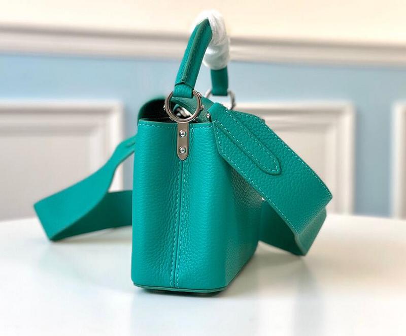 Anum Bags Detail