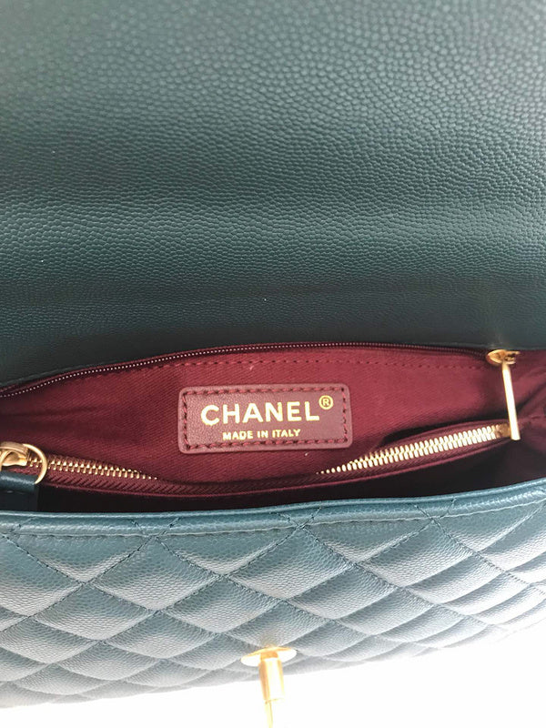 Anum Bags Detail