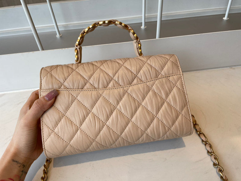 Anum Bags Detail