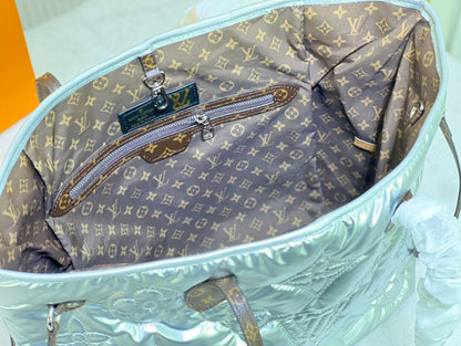 Anum Bags Detail