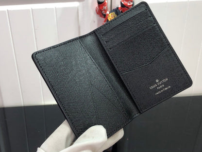 Anum Wallets - Premium Luxury Goods and Accessories - AFFORDABLE LUXURY - 5002