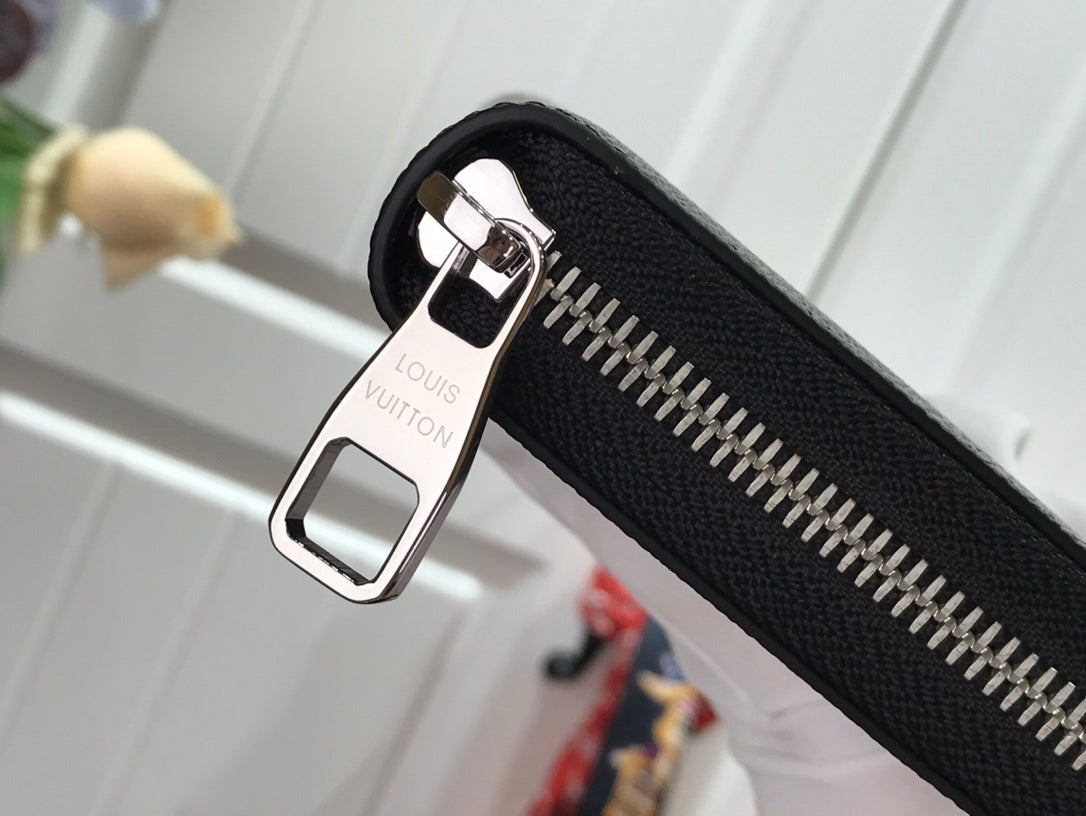 Anum Wallets - Best High-End Brands in One Place - AFFORDABLE LUXURY - 4941