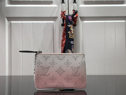 Anum Wallets - DESIGNER WALLETS FOR WOMEN - AFFORDABLE LUXURY - 4400