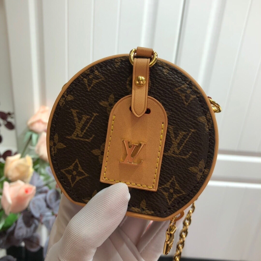 new-luxury-designer-bags-nm22115