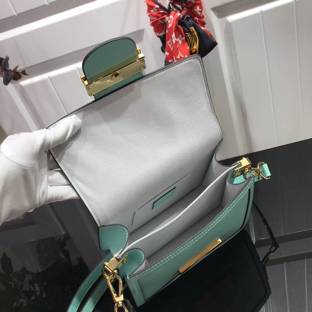 new-luxury-designer-bags-nm21968