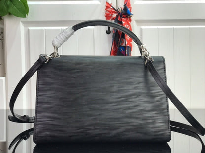 new-luxury-designer-bags-nm22070