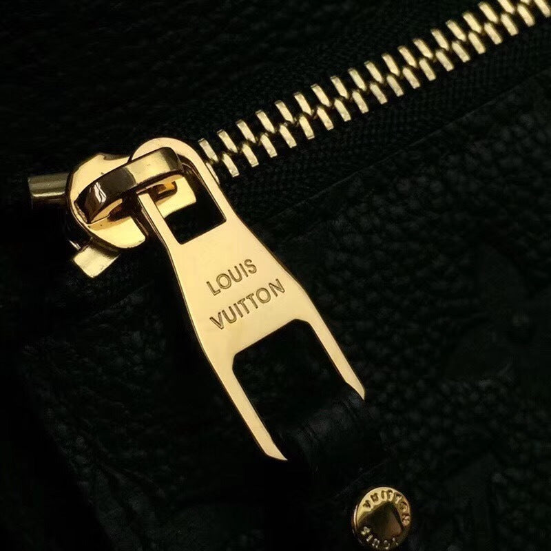Anum Wallets - DESIGNER WALLETS FOR WOMEN - AFFORDABLE LUXURY - 4688