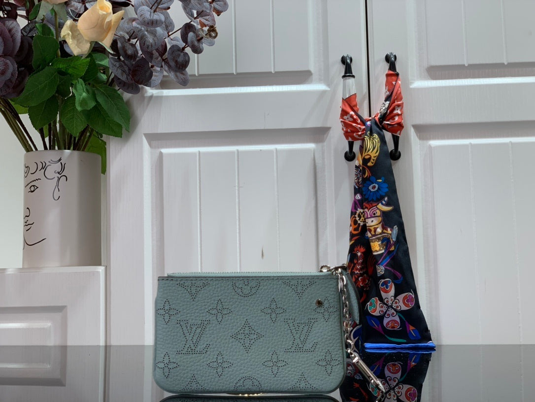 Anum Wallets - Premium Luxury Goods and Accessories - AFFORDABLE LUXURY - 4882