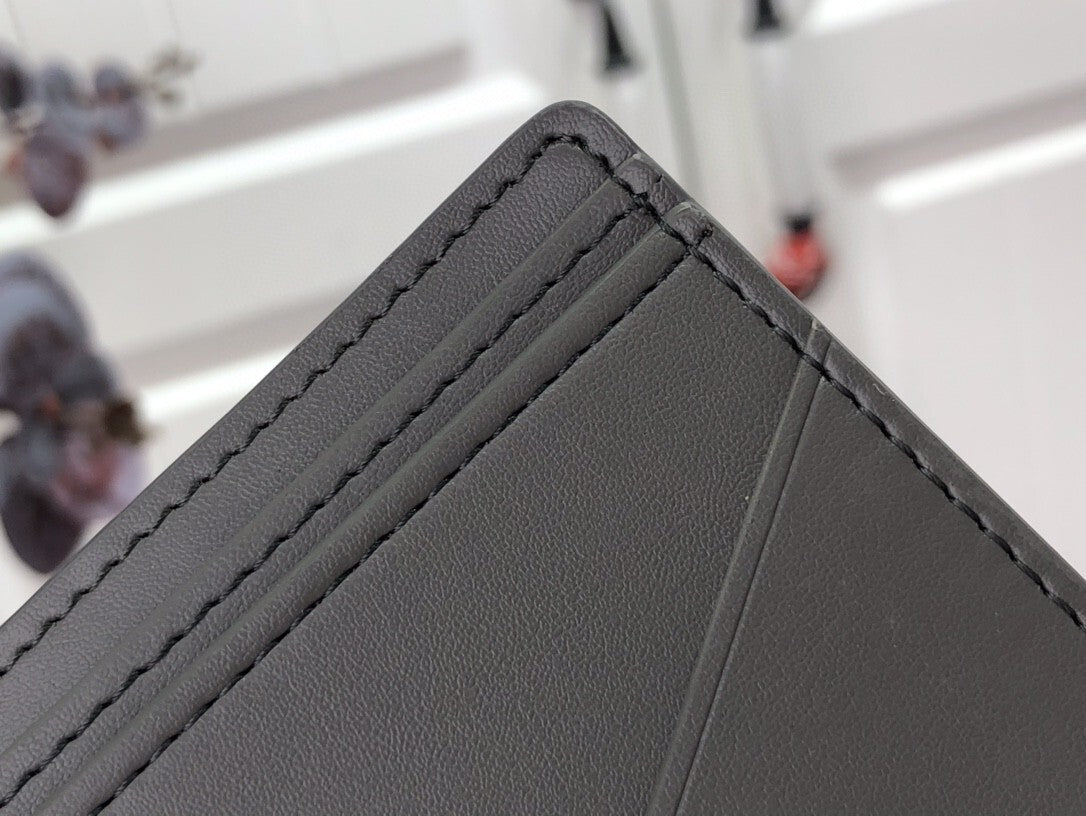 Anum Wallets - Best High-End Brands in One Place - AFFORDABLE LUXURY - 4405