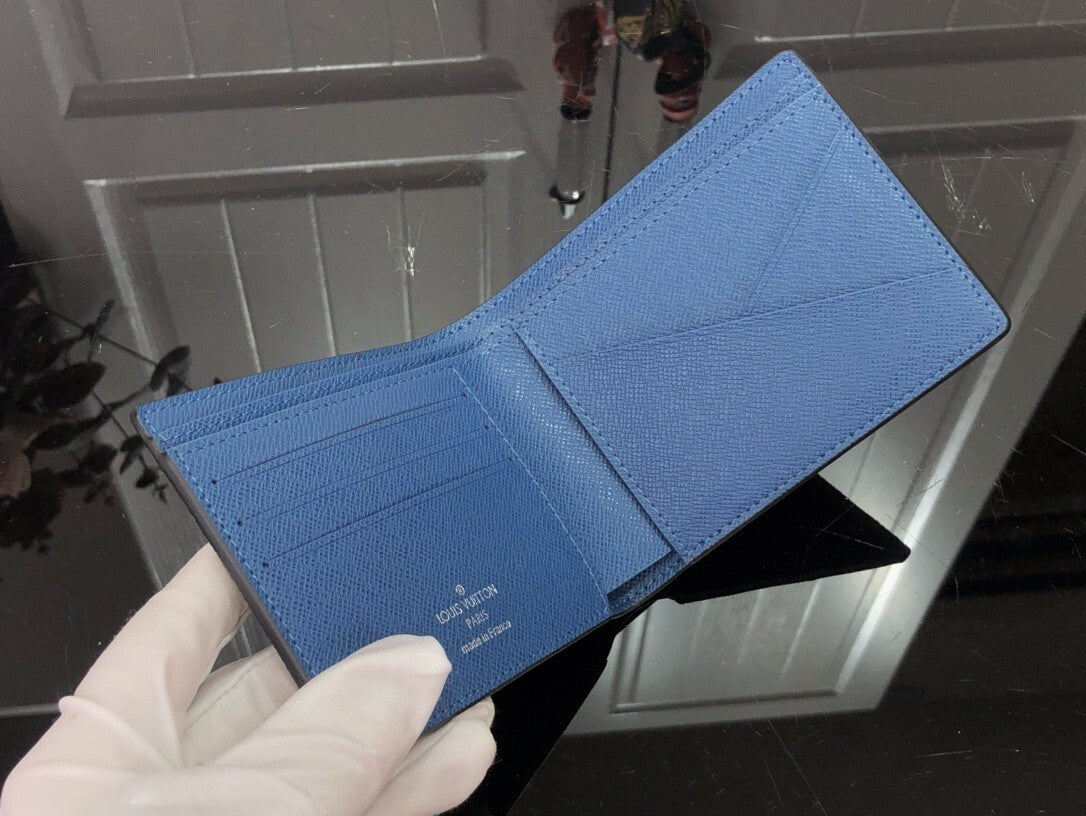 Anum Wallets - DESIGNER WALLETS FOR WOMEN - AFFORDABLE LUXURY - 5008
