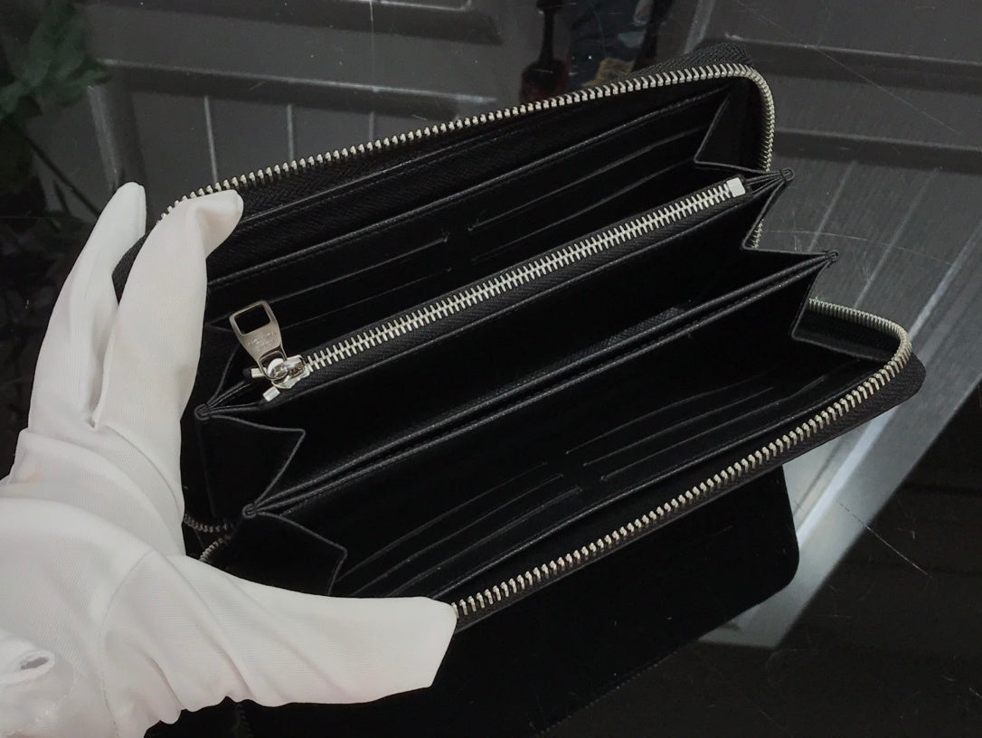 Anum Wallets - Best High-End Brands in One Place - AFFORDABLE LUXURY - 4941