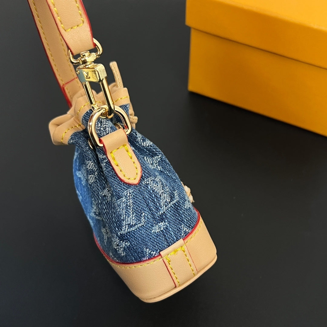 Anum Wallets - DESIGNER WALLETS FOR WOMEN - AFFORDABLE LUXURY - 4656