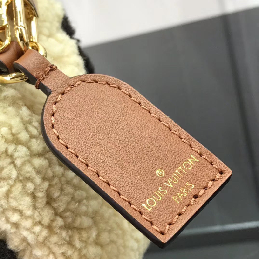 new-luxury-designer-bags-nm21960