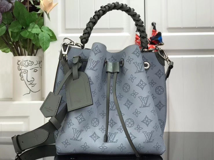 new-luxury-designer-bags-nm22045