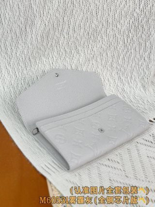 Anum Wallets - DESIGNER WALLETS FOR WOMEN - AFFORDABLE LUXURY - 4956