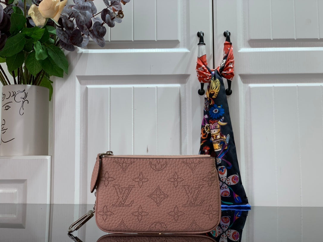 Anum Wallets - Premium Luxury Goods and Accessories - AFFORDABLE LUXURY - 4882