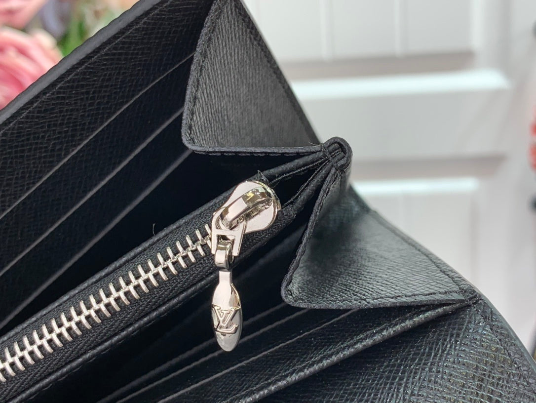 Anum Wallets - DESIGNER WALLETS FOR WOMEN - AFFORDABLE LUXURY - 4980