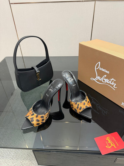new-luxury-designer-bags-nm22852
