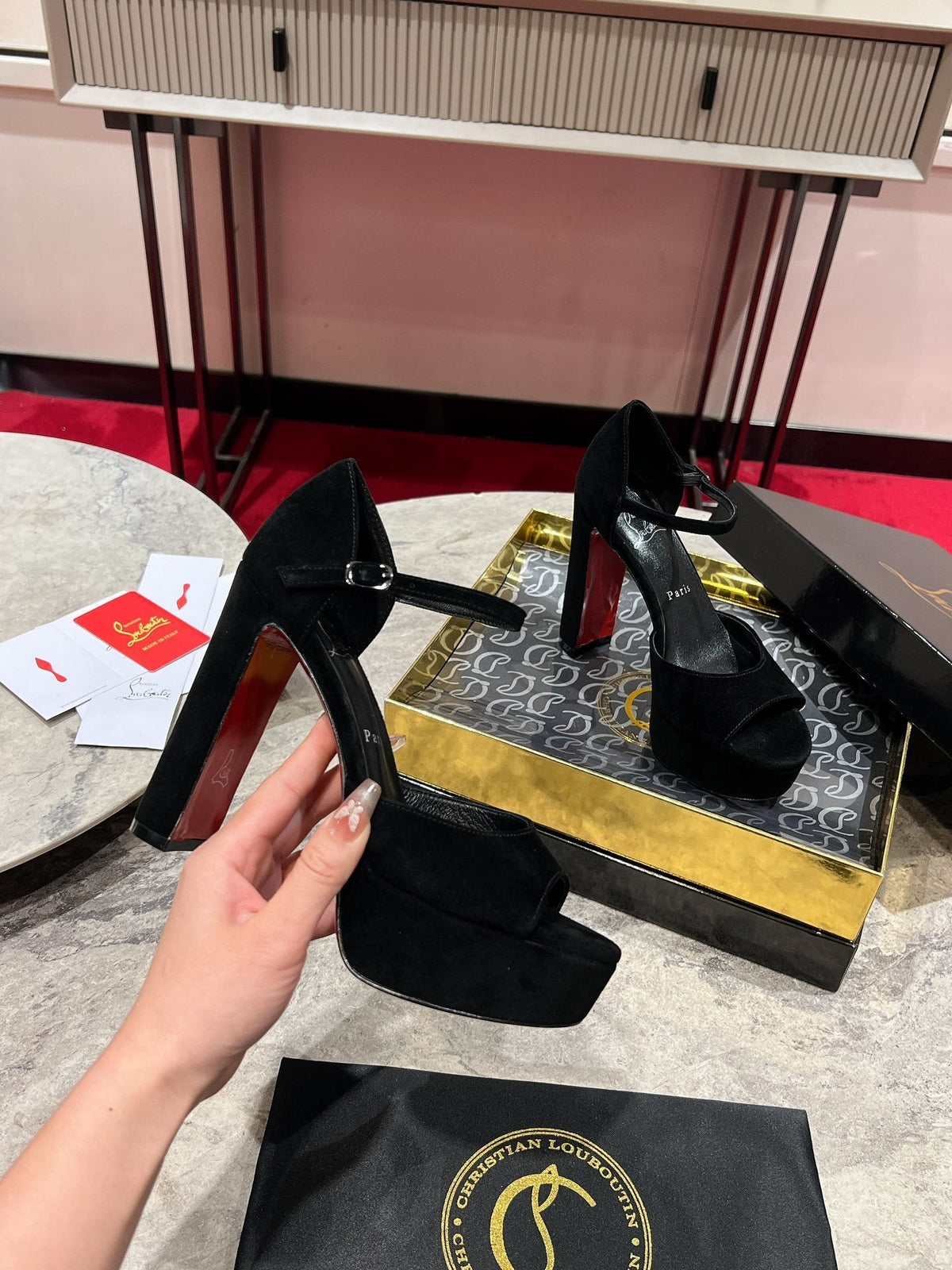 Anum Bags Heels - High-Quality Designer Products for You - AFFORDABLE LUXURY HEELS - 8239