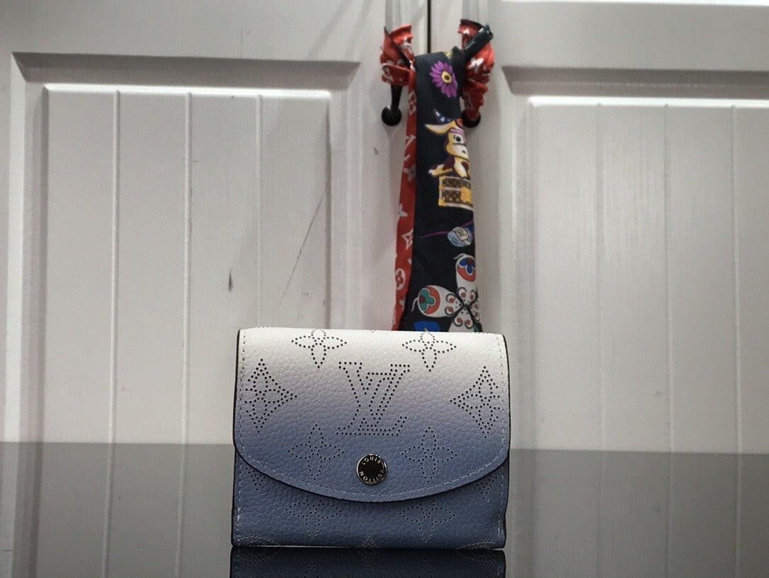 Anum Wallets - Best High-End Brands in One Place - AFFORDABLE LUXURY - 4397