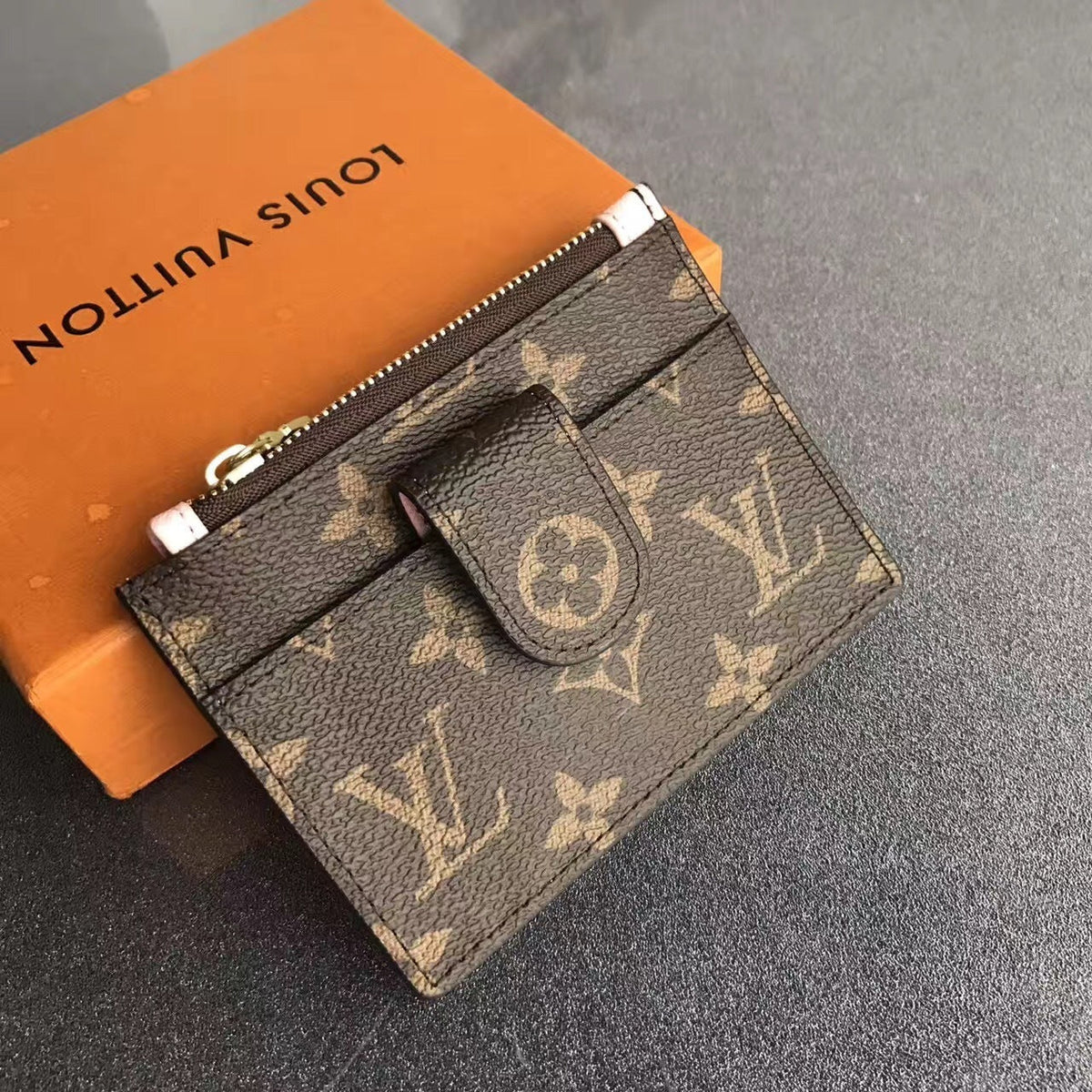 Anum Wallets - DESIGNER WALLETS FOR WOMEN - AFFORDABLE LUXURY - 4440
