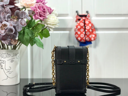 new-luxury-designer-bags-nm22114