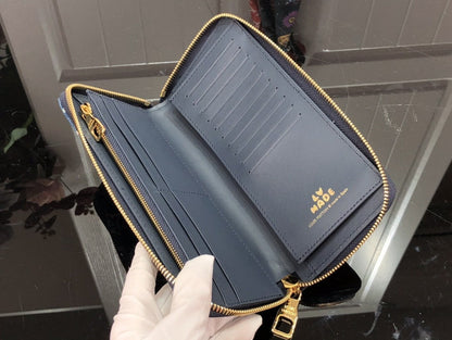 Anum Wallets - DESIGNER WALLETS FOR WOMEN - AFFORDABLE LUXURY - 5016