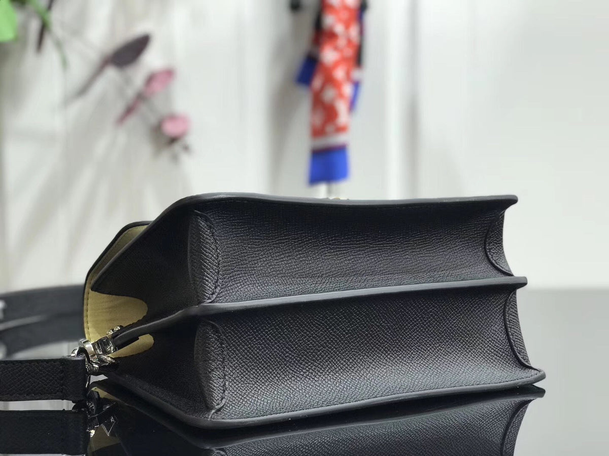 new-luxury-designer-bags-nm22152