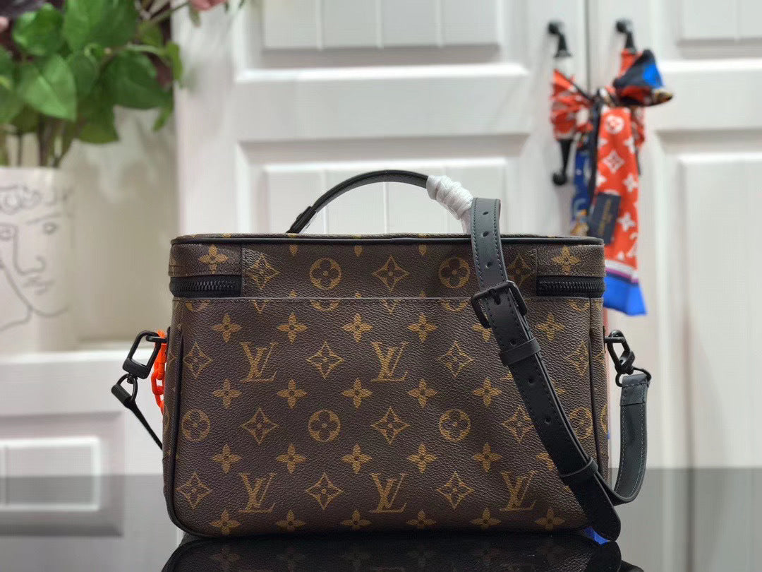 new-luxury-designer-bags-nm21989