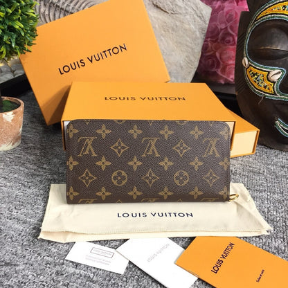 Anum Wallets - DESIGNER WALLETS FOR WOMEN - AFFORDABLE LUXURY - 4424