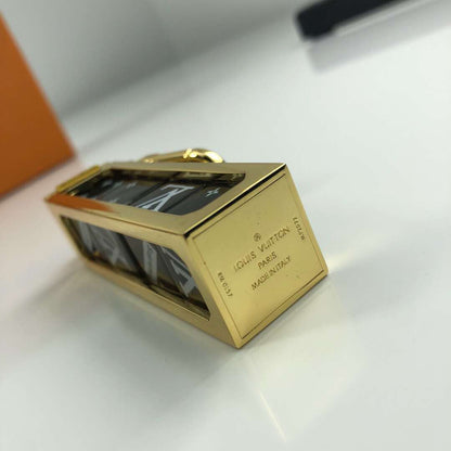 Anum Wallets - DESIGNER WALLETS FOR WOMEN - AFFORDABLE LUXURY - 4640