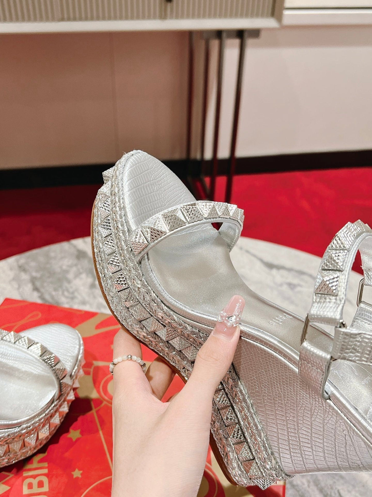 Anum Bags Heels - High-Quality Designer Products for You - AFFORDABLE LUXURY HEELS - 8323