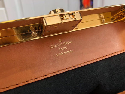 new-luxury-designer-bags-nm22060