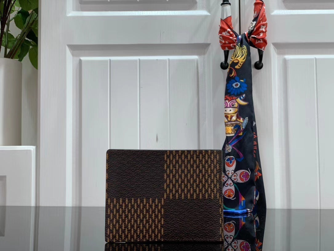 Anum Wallets - High-Quality Designer Products for You - AFFORDABLE LUXURY - 4875